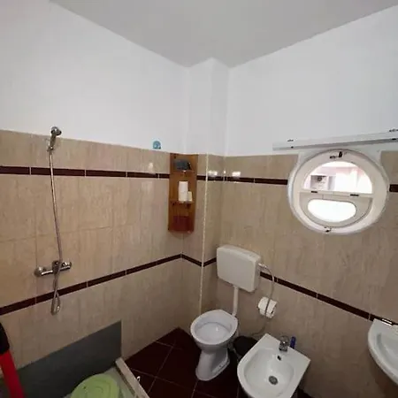 Rezidenca Hasanaj 38